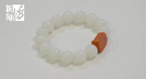 上海53岁单身男子离世后<strong></p>
<p>中国卫通股票</strong>，近百万资产离奇消失！36岁居家保姆：我的靠山倒了