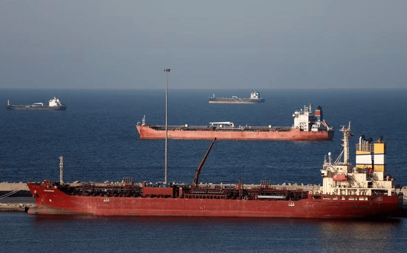 6000枚伊朗水雷还没放<strong></p>
<p>星星科技股票</strong>，布雷船先炸沉，特朗普警告：前所未有轰炸